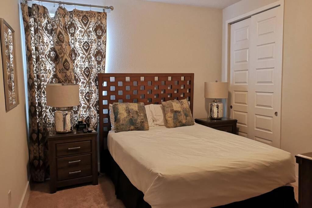 Luxurious Modern Villa Near Disney With Theater, Pool And Spa In Encore Resort At Reunion 奥兰多 外观 照片