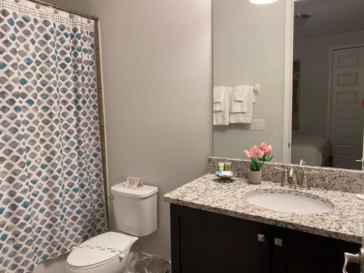 Luxurious Modern Villa Near Disney With Theater, Pool And Spa In Encore Resort At Reunion 奥兰多 外观 照片